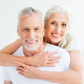 A Guide to Dentures and Denture Care