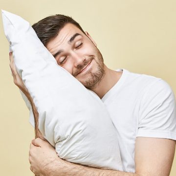 15 Remedies to Stop Snoring – Tips & Tricks That Work!