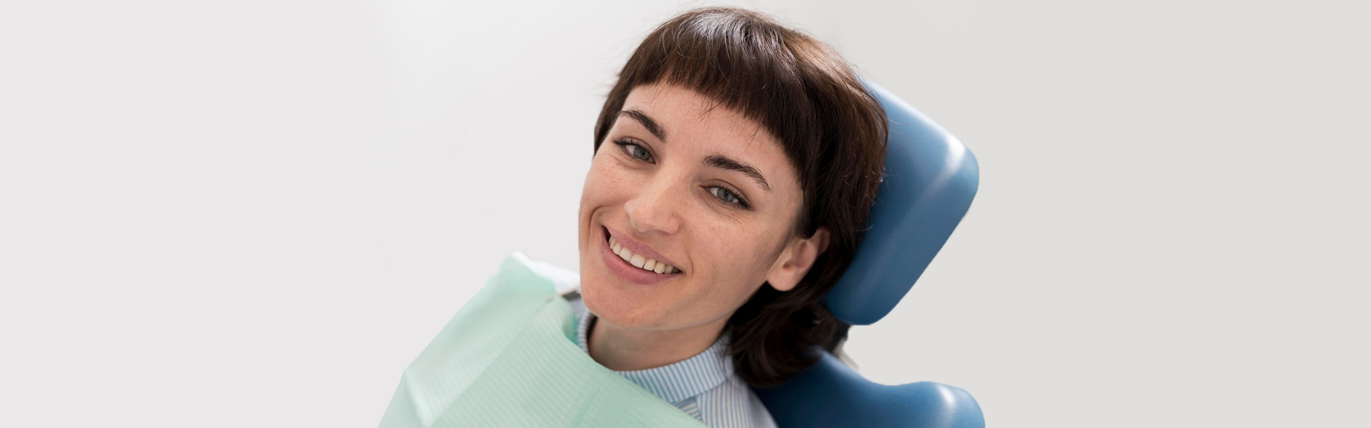 Complete smile makeover guide using Cosmetic Dentistry