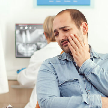 Managing Pain After Tooth Extraction: Duration, Causes, and Relief Tips